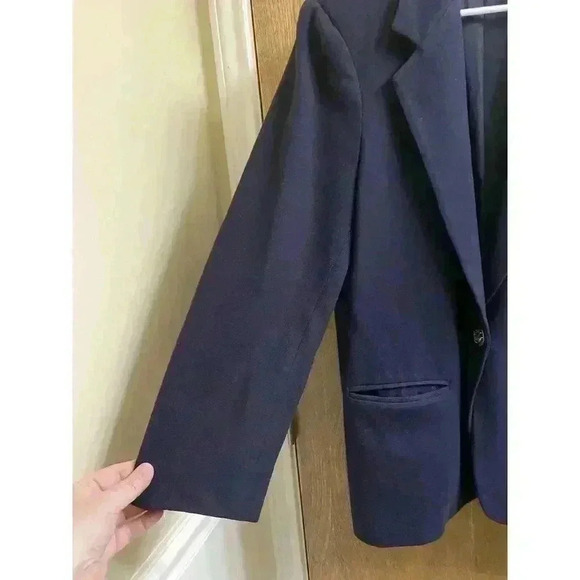 Sag Harbor Size 10 Navy Wool Blazer Single Breasted Metal Crest Button Classic - Picture 5 of 12